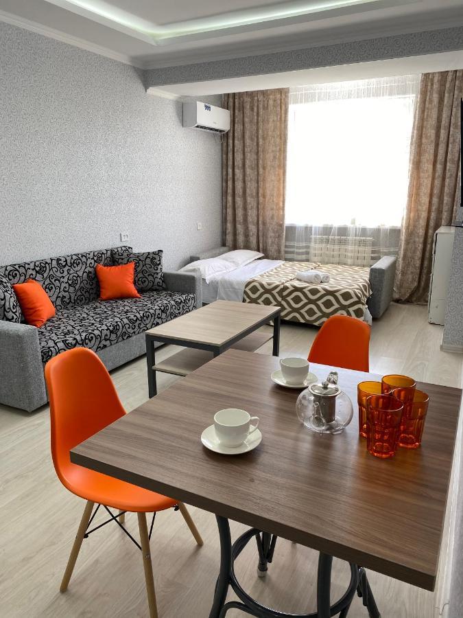 Суперкомфортная 1-Ком Квартира В Самом Центре Г.Алматы Almaty Exterior foto